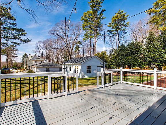 5th image of 2139 Ridge Rd