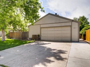 2217 S Oakland Way, Aurora, CO 80014