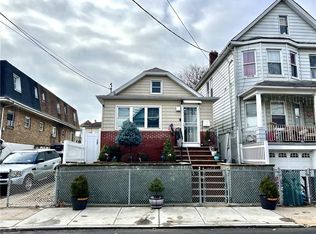 14 Innis St, Staten Island, NY 10302