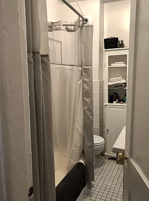 Rented by LJ Sloane Management | media 30