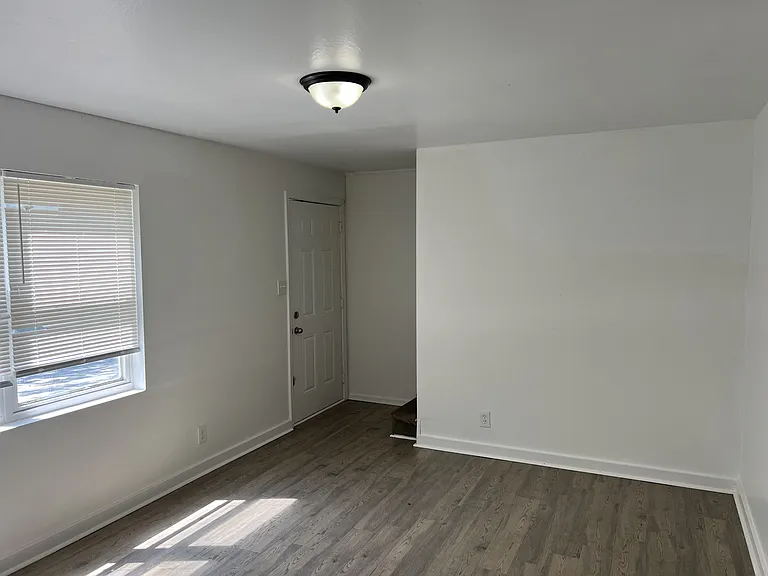 1156 Triple Hill Dr #B — Photo 6