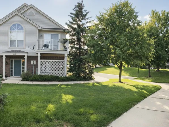 23201 Chesapeake Cir, Commerce Twp, MI