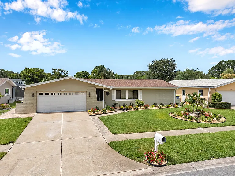 2420 Fairbanks Dr — Photo 83