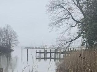 2402 Holly Neck Rd, Essex, MD 21221