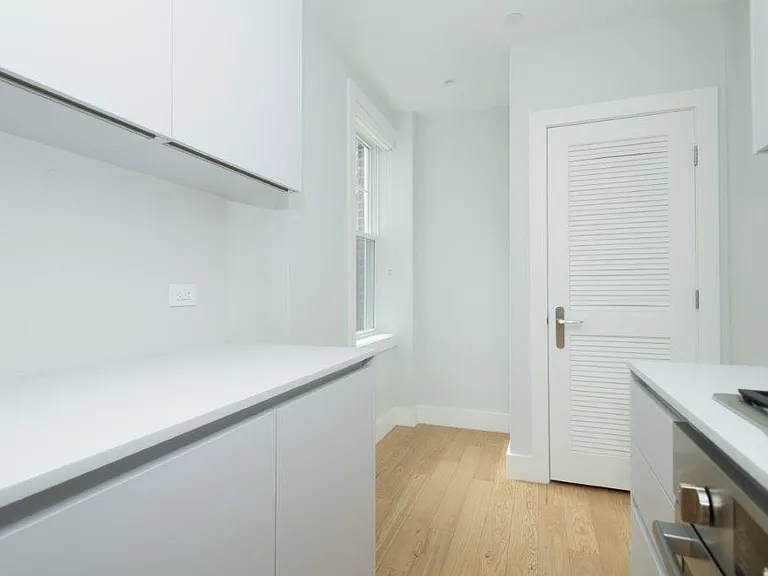 288 Chestnut Hill Ave #16 — Photo 8