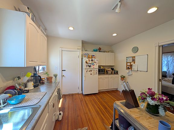 2nd image of 16 Central Rd #1