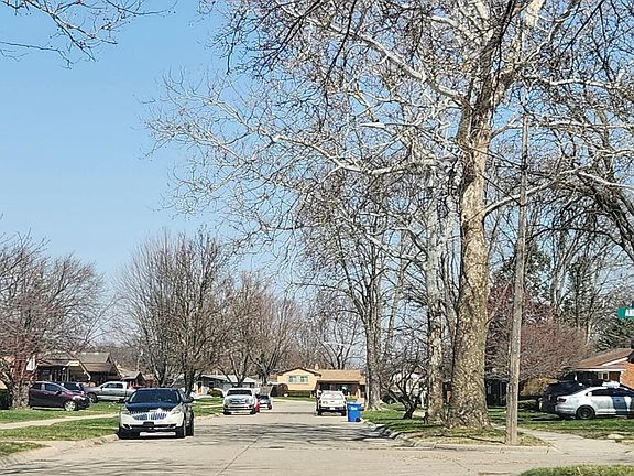 4th image of 4658 Parent Ave