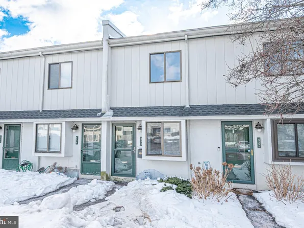 453 Summit House West Ctr, West Chester, PA 19382