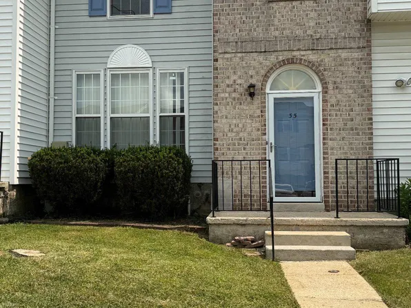 35 Blue Sky Dr, Owings Mills, MD 21117
