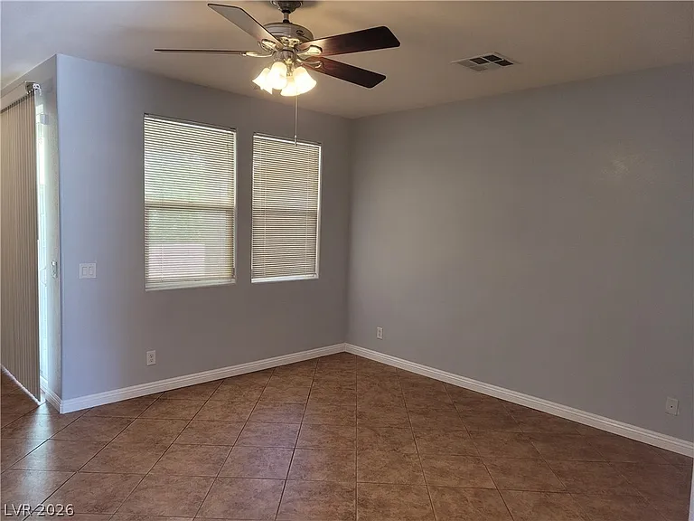 10564 Moultrie Ave — Photo 5