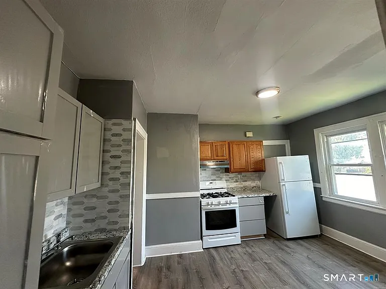 165 Martin St #3 — Photo 4