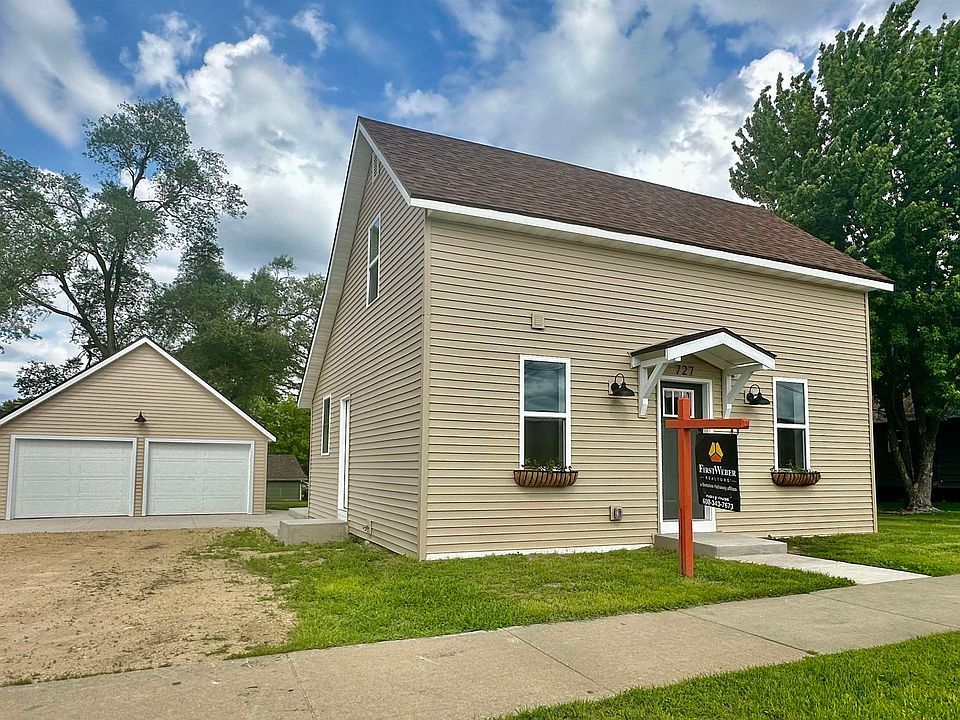 1st image of 727 Hollister Ave