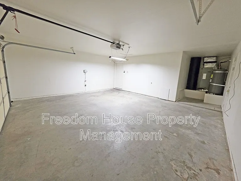 2250 S Ambush St — Photo 36
