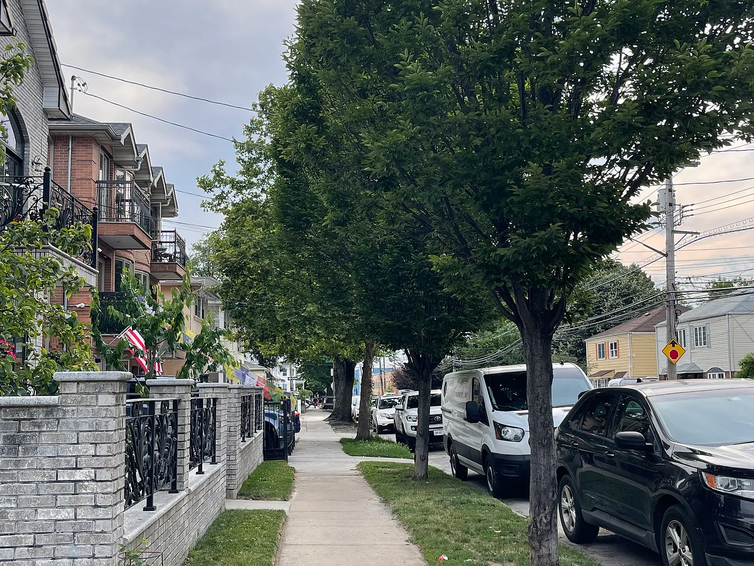 116th St, College Point — Photo 2