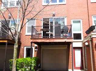 1781 W Altgeld St APT D, Chicago, IL 60614