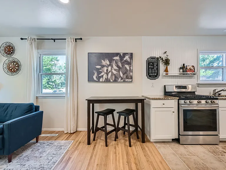 3813 Somerset Dr #B1 — Photo 8