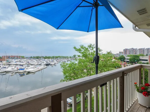 4 Gaslight DRIVE #308, Racine, WI 53403