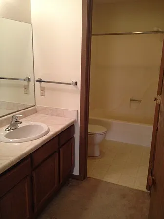 521 Kirkwood Ave #7 — Photo 12