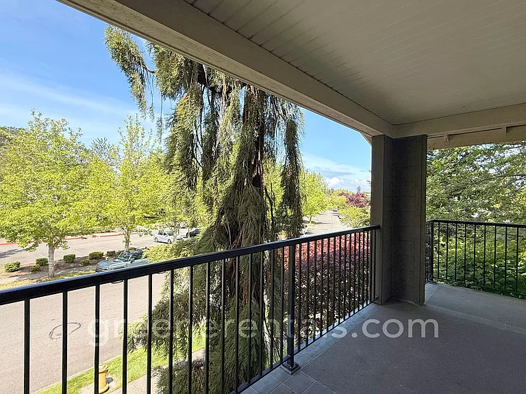 2210 Tolmie Ave #C-1 — Photo 28