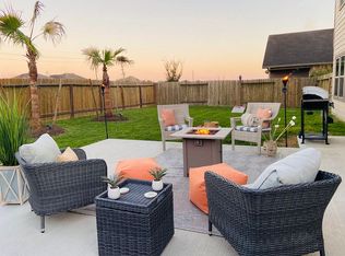 36 Royal Rose Dr, Manvel, TX 77578