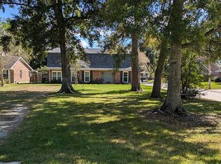 227 Midway Dr, River Ridge, LA 70123