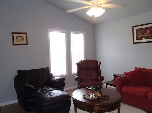 5th image of 929 Sweetgum Dr