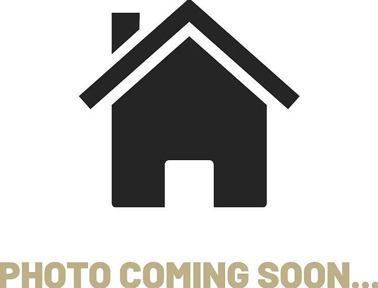 5 bed, $3,300 — Photo 1