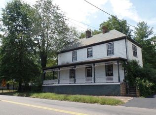315 Valley St E, Abingdon, VA 24210