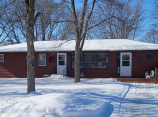 312 Sunset Ave, Detroit Lakes, MN 56501