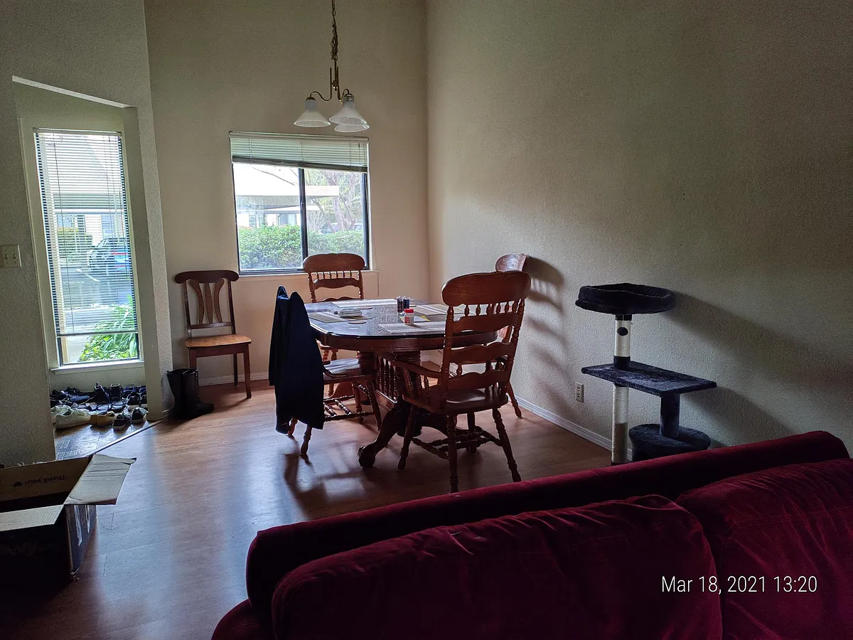 Building Photo - 2128 Bueno Dr #4