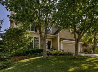 2621 SW 9th Ter, Lees Summit, MO 64081