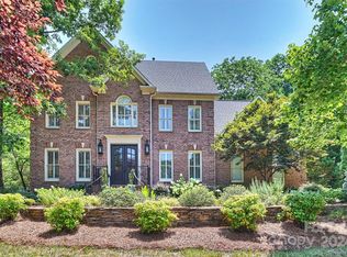 18808 Maplecroft Lake Ln, Davidson, NC 28036
