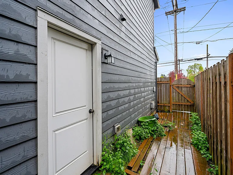 SE 79th Ave — Photo 5