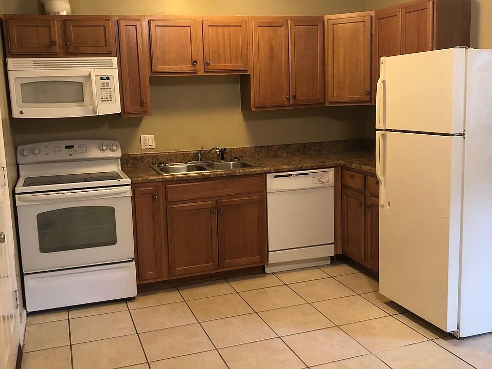 1st image of 248 Gables Ct