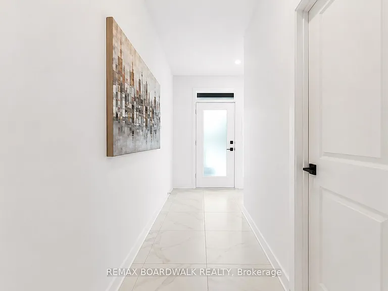 52 Big Dipper St — Photo 4