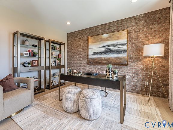 3rd image of 17662 Tuscany Rd