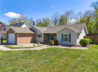 210 Cedar Hill Dr, Blacksburg, VA 24060