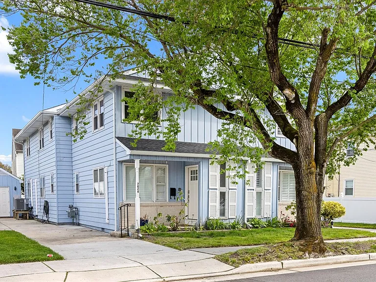 7024 Calvert Ave #B — Photo 1