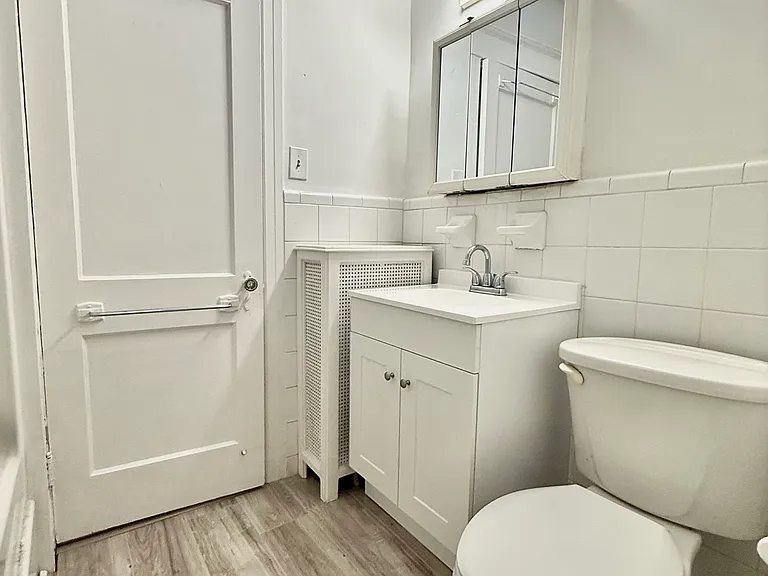 3420 Englewood St #2 — Photo 16