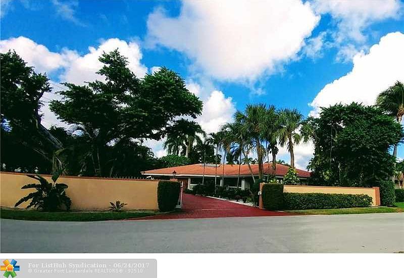 1st image of 3530 Bayview Dr