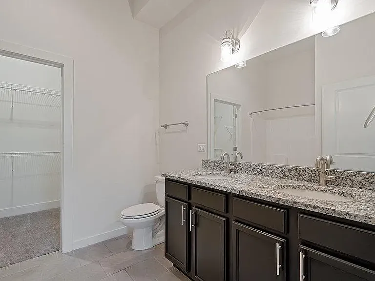The Luxe at Indian Lake Village — Photo 10