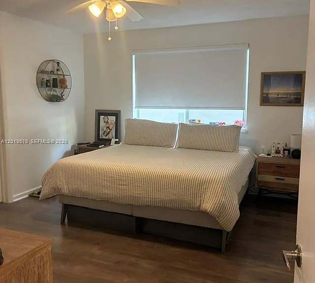 517 Menendez Ave #- — Photo 8