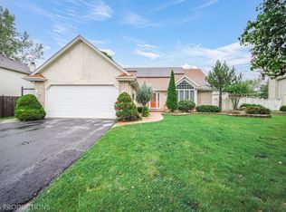 40 Todd Ct, Crete, IL 60417