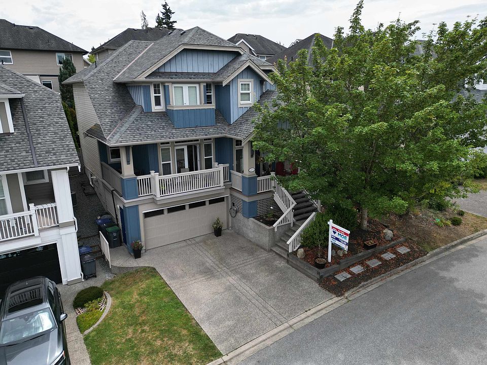 1st image of 6074 163b St