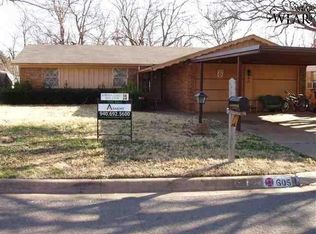 605 W Coleman Ave, Iowa Park, TX 76367