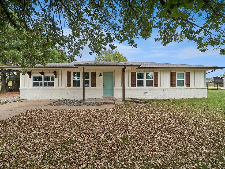 4111 W Sunset Ln
