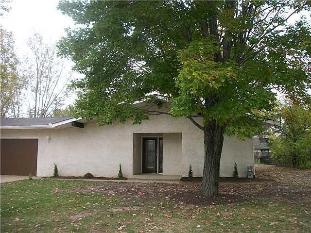 1st image of 6540 Birchview Dr N