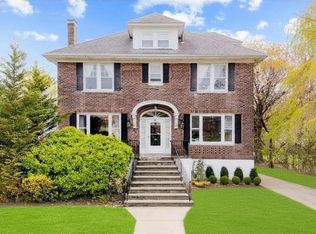 61 Margaret Avenue, Lawrence, NY 11559