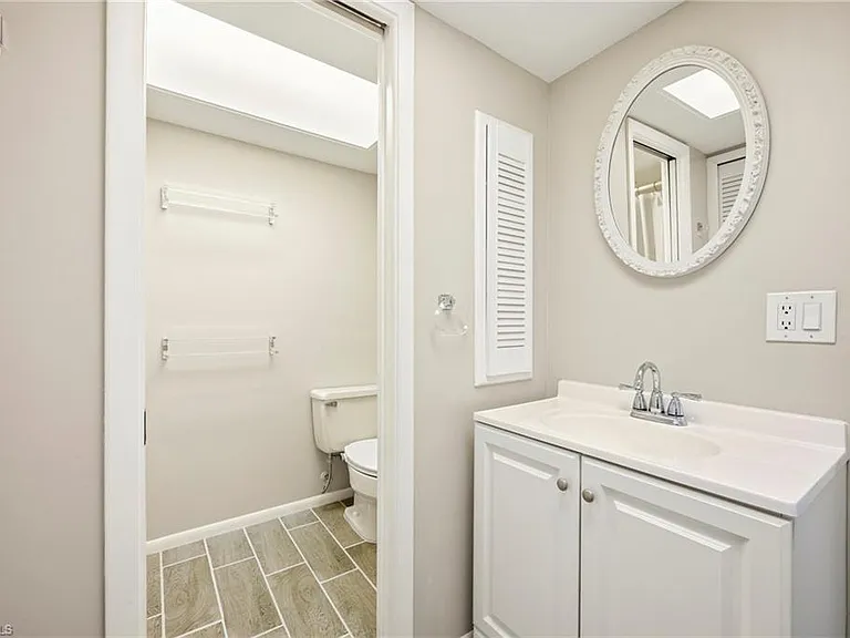 1376 Chesapeake Ave #2 — Photo 17