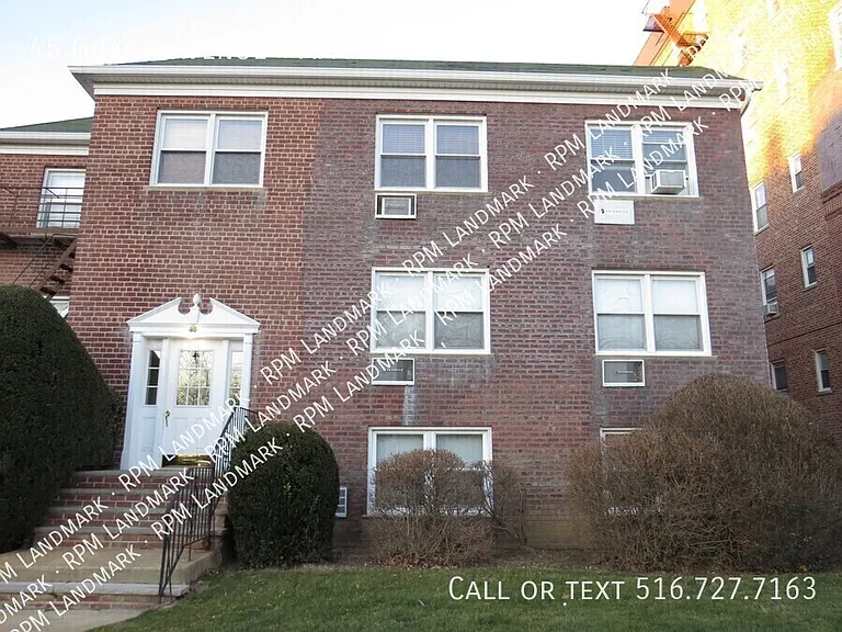 45 Grand Ave #2B — Photo 1